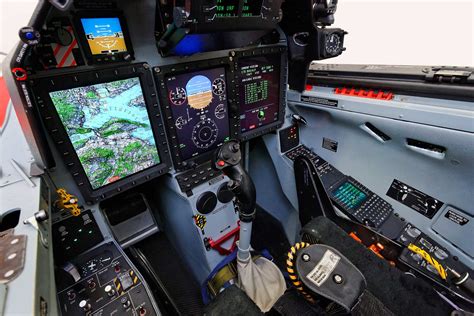 PC-21-Cockpit – Aviation Central