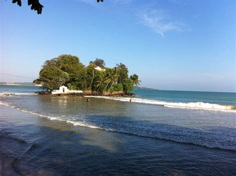 Weligama bay beach – Artofit