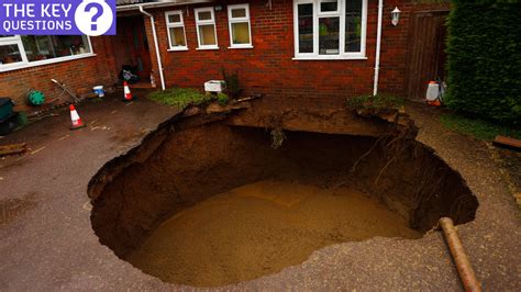 What are sinkholes and what triggers them? – Channel 4 News