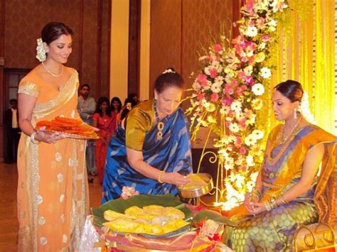 Aishwarya Rai Blog: Aishwarya Rai Baby Shower Photos