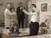 Fawlty towers GIFs - Obtenez le meilleur gif sur GIFER