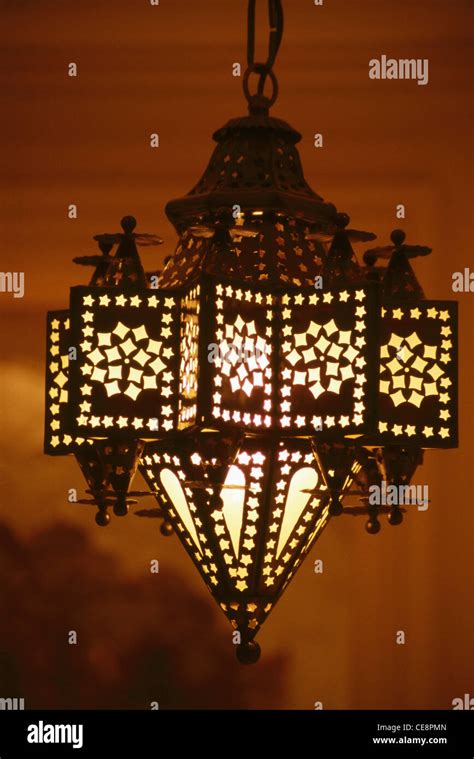 SBP 81257 : paper lantern hanging on Diwali indian Festival of light Stock Photo: 43219365 - Alamy