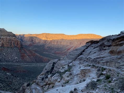 Women Who Hike: Havasu Falls Trail - Fairfield County Look