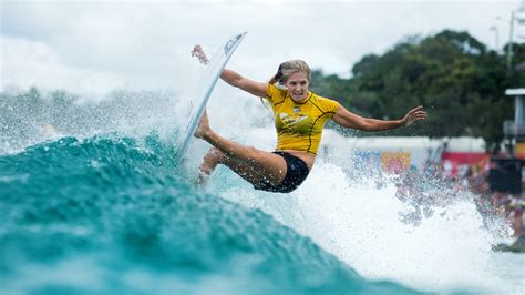 Stephanie Gilmore Is Back In Winning Form | World Surf League