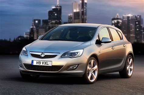 AUSmotive.com » 2010 Opel Astra – official pics