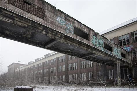 Abandoned buildings: The Russian panzerkaserne in Bernau | Berlin-Enjoy.com