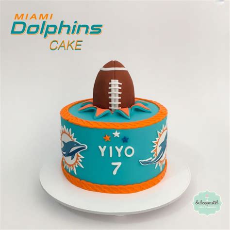 Torta Miami Dolphins´ cake | Dolphin cakes, Miami dolphins cake, Dolphin birthday cakes