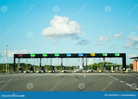 Almost Empty at the Swedish Border Control between Sweden and Denmark Editorial Stock Image ...