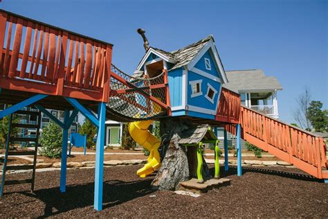 Clubhouse/treehouse for the kids Lakeside Village, Treehouse, Luxury Apartments, Club House ...