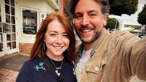 'How I Met Your Mother' stars Alyson Hannigan and Josh Radnor have mini ...