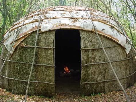 This is a nice wigwam | Native Shit | Pinterest | Woodland indians ...