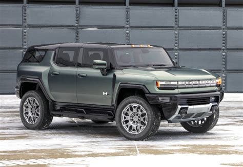 2024 GMC Hummer EV SUV: 300-mile electric off-road truck will cost ...