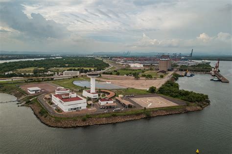 Puerto Lázaro Cárdenas a la vanguardia en herramientas y equipo a la ...