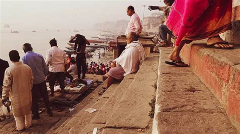 Varanasi Ghats: Exploring the Many Facets of the City's Sacred 84 ...