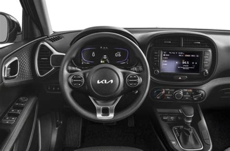 2023 Kia Soul Interior & Exterior Photos & Video - CarsDirect