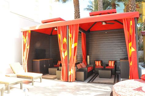 Golden Nugget Las Vegas' Super Cabana is perfect for every event. Vegas ...