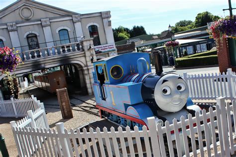 Thomas the Tank Engine proves just the ticket for a boy’s birthday break at Drayton Manor hotel ...