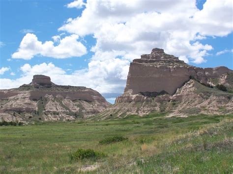 Geologic Landforms - Scotts Bluff National Monument (U.S. National Park ...