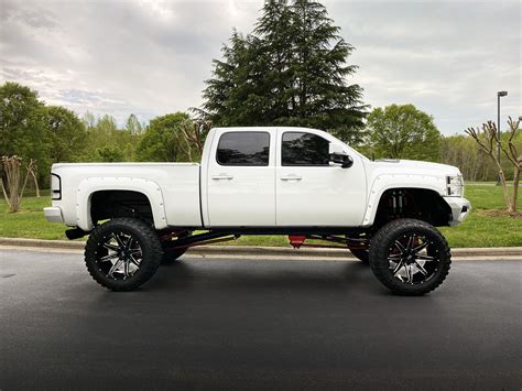 Chevy Silverado 2500 Diesel Duramax — Dreamworks Motorsports