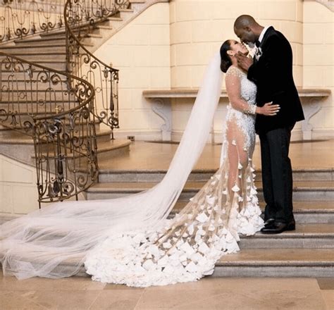 PHOTOS: Brian McKnight's Bride Wore The Most Risque Dress For Their ...