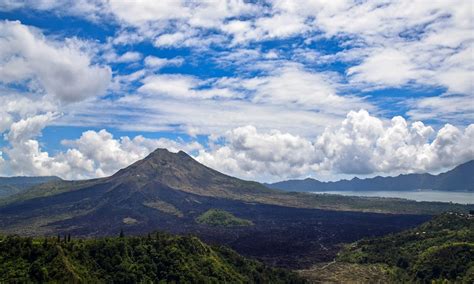 BALI KINTAMANI VILLAGE | BALI VOLCANO AND LAKE BATUR SITE VIEW