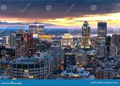 Montreal Skyline, With Iconic Buildings Of Old Montreal Like Royal Bank Tower And The Business ...