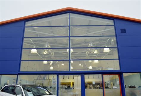 Motorpoint, Widnes Shopfront Spraying - Cladding Coatings