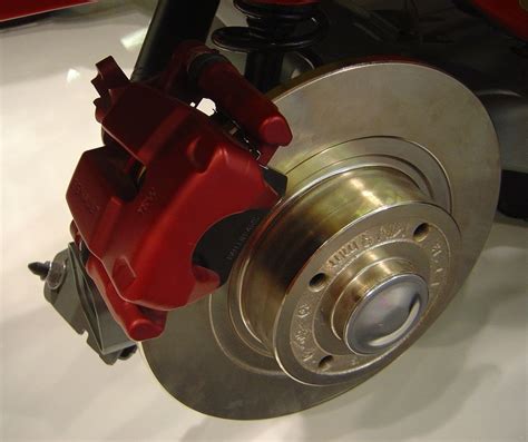 Disc Brake vs Drum Brakes | Which is the Best Braking System?