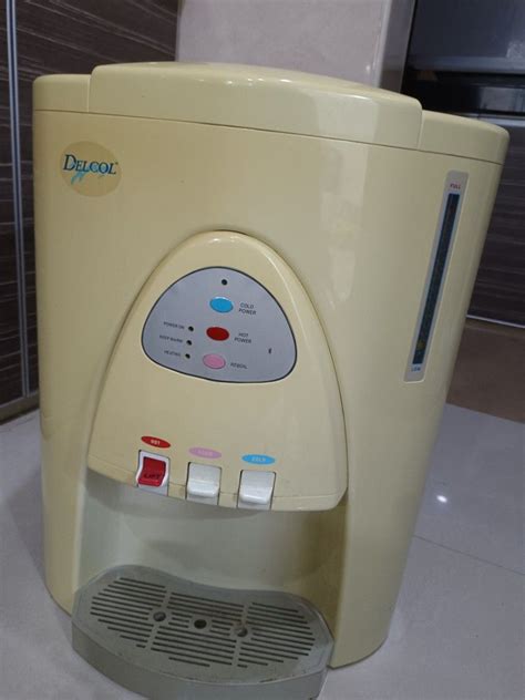 Delcol Water Dispenser, TV & Home Appliances, Kitchen Appliances, Water ...