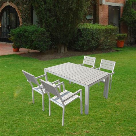 Polywood table and chairs set for garden — Bricowork