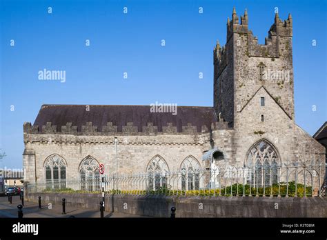 Ireland, County Kilkenny, Kilkenny City, The Black Abbey, exterior Stock Photo - Alamy