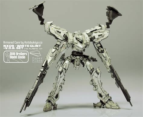 [Armored Core] Kotobukiya 1/72 NX09 White Glint + V.O.B. Set: Work by D&M Brothers Model Studio ...