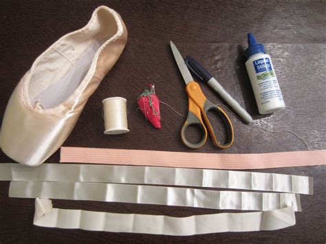 Random Fun Stuff to Do: Sewing Pointe Shoes Part 1