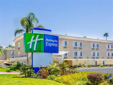 Hotels near Mission Bay | Holiday Inn Express San Diego SeaWorld-Beach Area