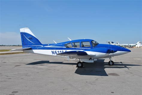 1980 PIPER AZTEC F For Sale In Stuart, Florida | Controller.com