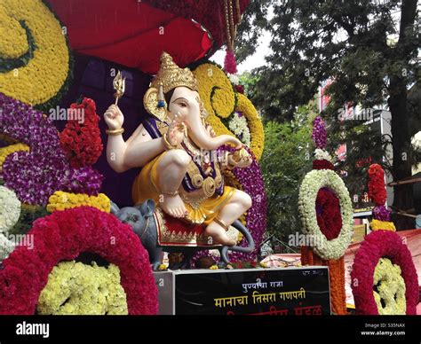 Pune Ganesh Festival High Resolution Stock Photography and Images - Alamy