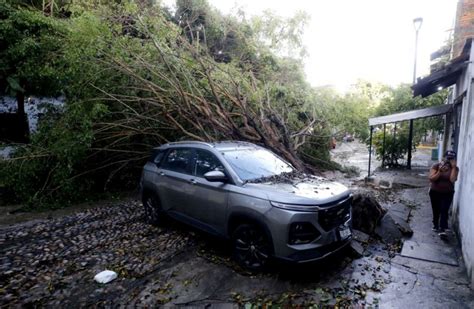 Hurricane Lidia Leaves 2 Dead in Mexico But Tropical Storm Sean ...