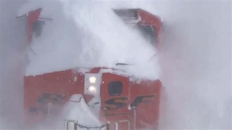 Snow No Match for Train Carving Through Countryside - Videos from The Weather Channel