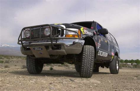 Ford Excursion Off Road Photo Gallery #4/11