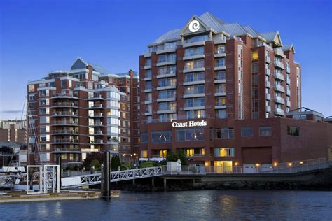 Coast Hotels' Guide to nearby Marathons | Coast Victoria Hotel & Marina by APA