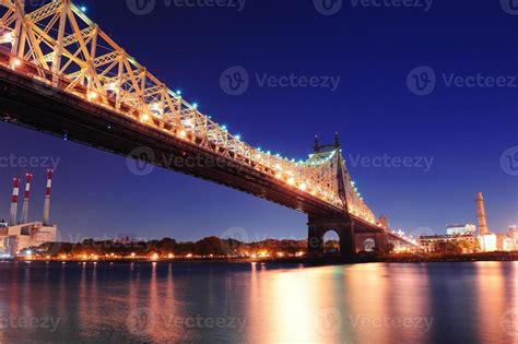 Queensboro Bridge night 8310002 Stock Photo at Vecteezy