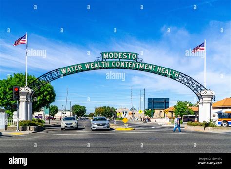 The Modesto Arch in Modesto California USA Stock Photo - Alamy