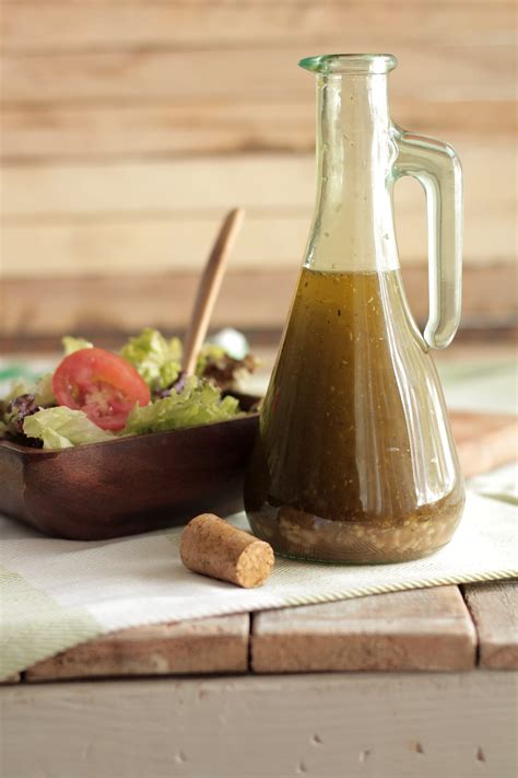 The Best Homemade Vinaigrette Salad Dressing - Live Simply