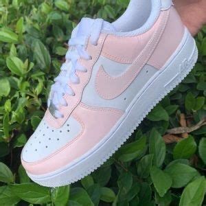 Pink nikes | Pink nikes, Cute shoes, Sneakers nike