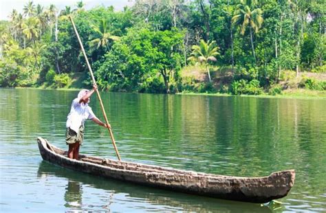 Can You Swim in Kerala's Backwaters? - Chai Nomad