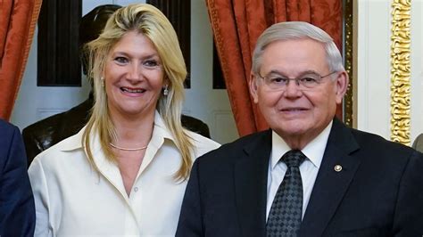 Sen. Bob Menendez of New Jersey, wife Nadine Arslanian indicted on ...