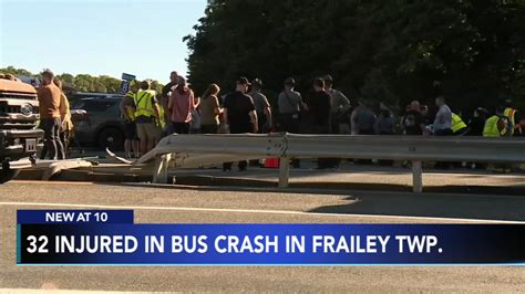 Pa. bus crash: Teens, volunteers injured after bus crashes in ...