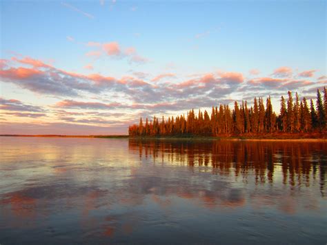 Moosonee: A Traveller's Guide to the End of the Line - Northeastern Ontario Canada - Moosonee: A ...