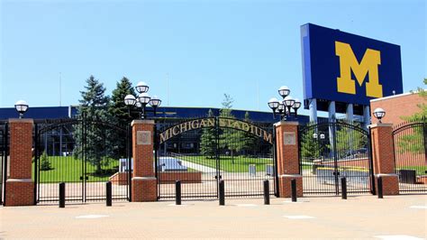 Michigan Stadium (The Big House) – StadiumDB.com