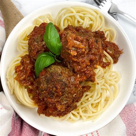 The Best Spaghetti and Meatball Marinara Recipe - The Curry Mommy